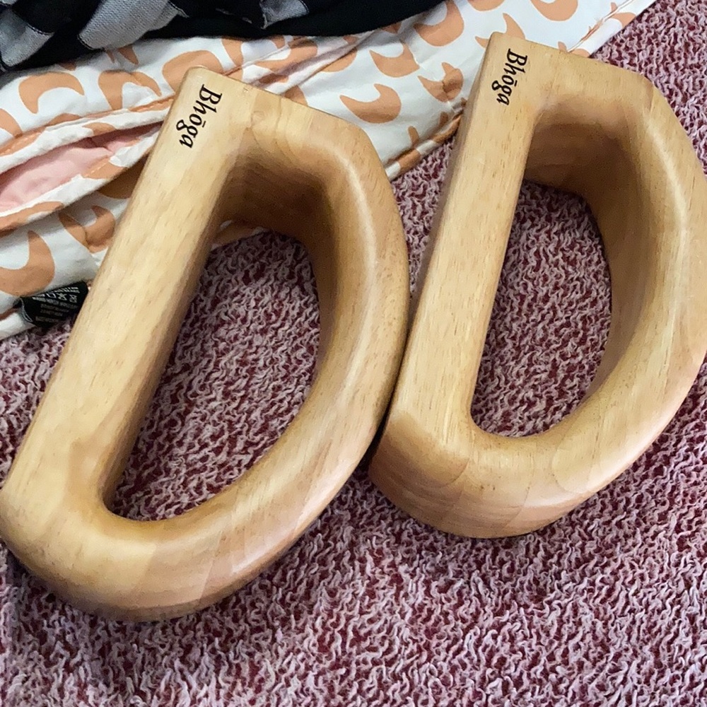 Bhoga yoga blocks